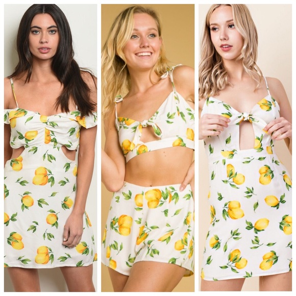 🆕Lemon print dress w/detail top part - Picture 5 of 6